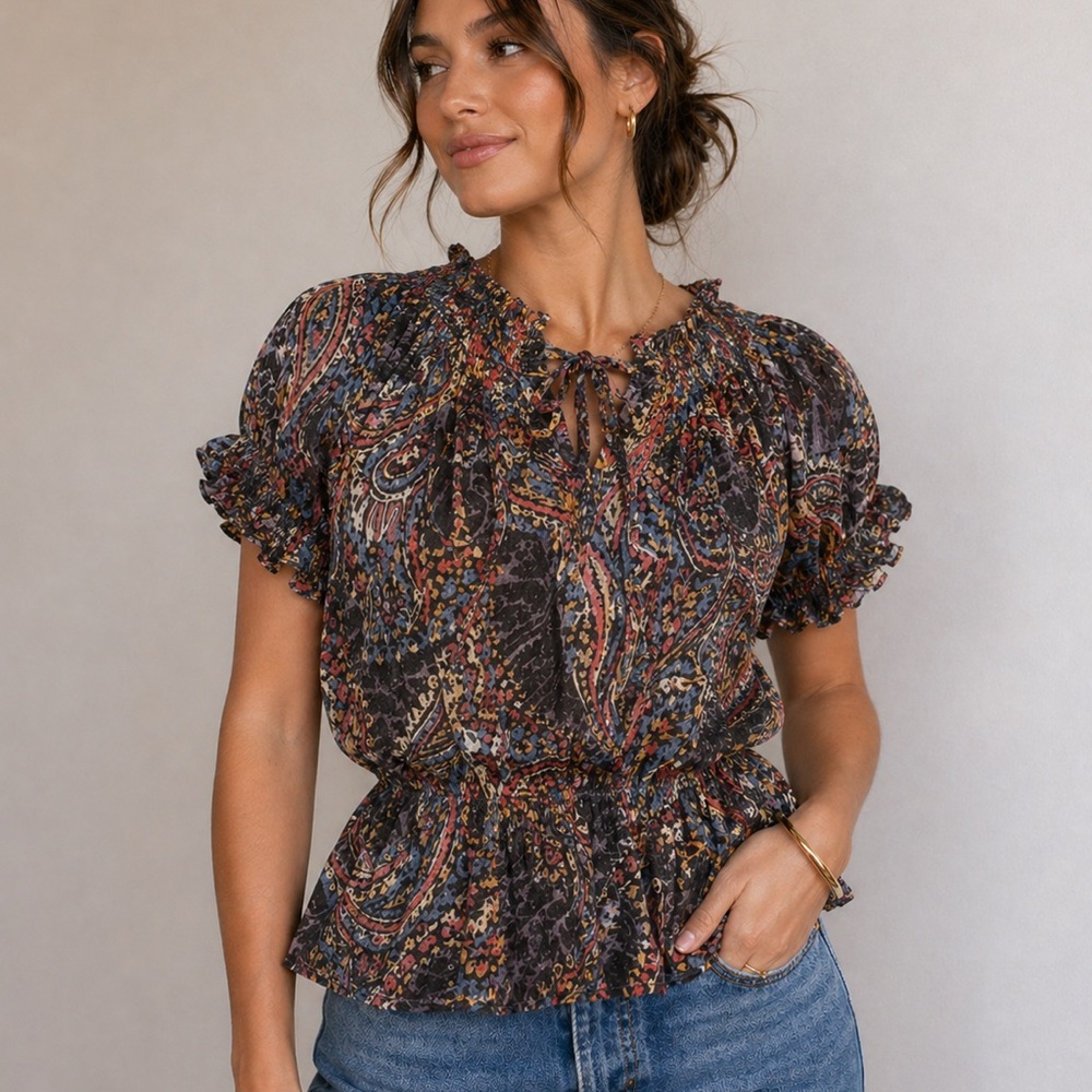 Outback Red Multicolor Paisley Short-Sleeve Top